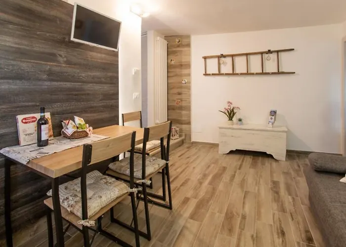 アパート La Scaletta